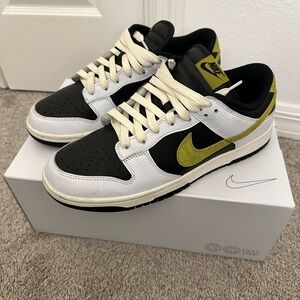 Nike Dunks - Custom (Nike By You)